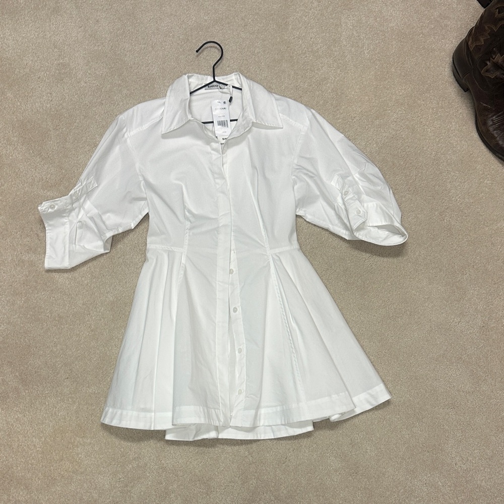 Elegant White Midi Dress